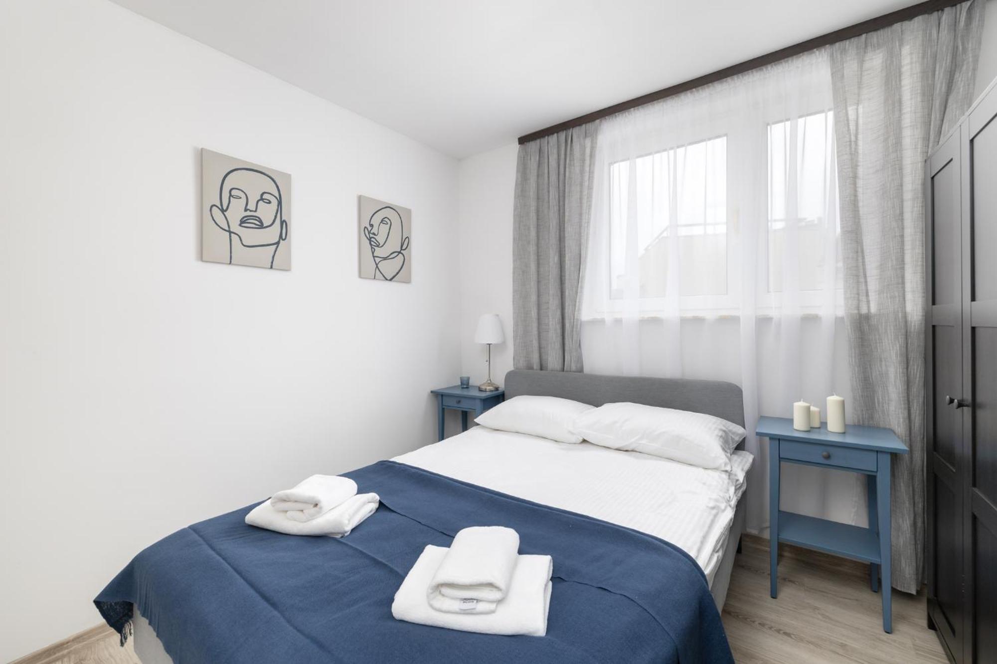 Apartment With Balcony Near Bulwary Wislane Wwa67 Warsaw Luaran gambar